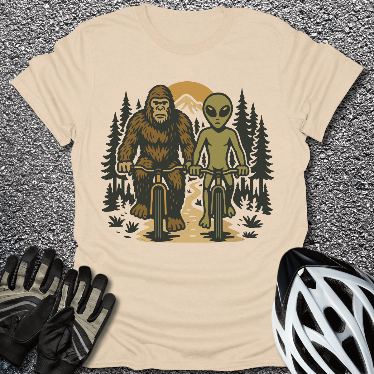 Bigfoot & Alien T-Shirt in Sand / S from CycleTees