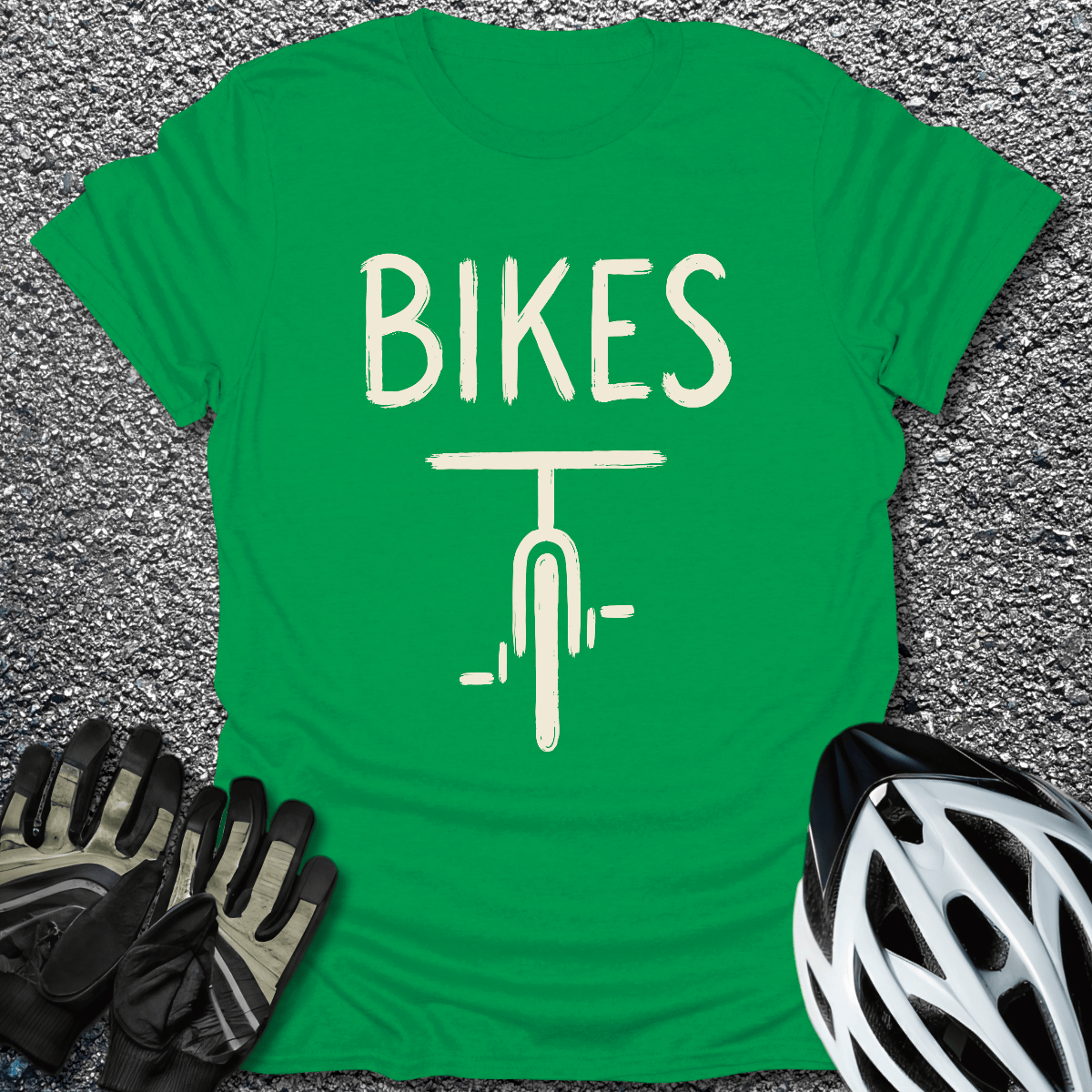 Minimal Bikes T-Shirt in Irish Green / S from CycleTees